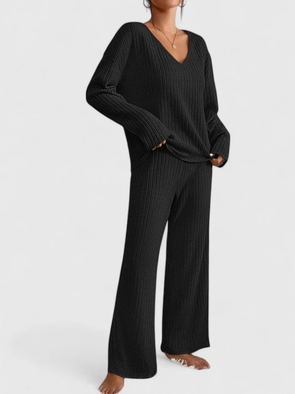 Angeline | Women's Two-Piece Set, V-Neck Sweater and Wide-Leg Ribbed Pants Loungewear