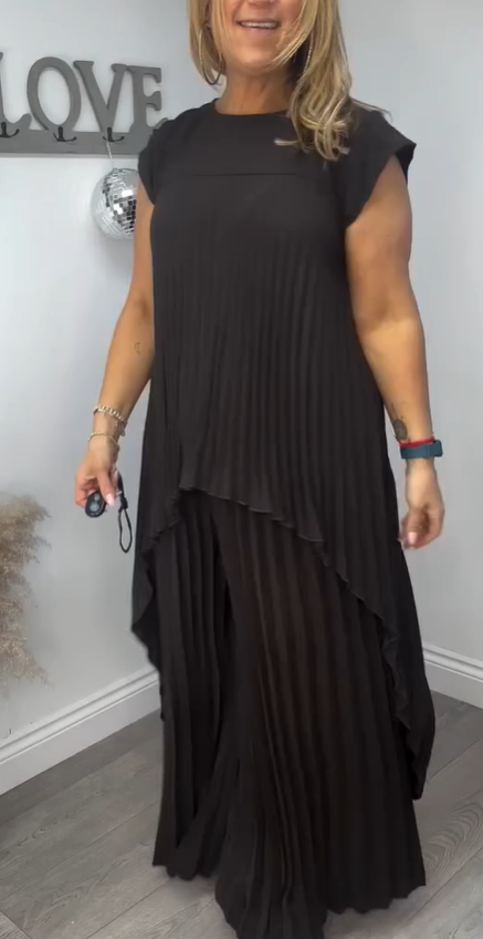 Sherry | Women's Pleated Two-Piece Set, Midi Top and Wide-Leg Pants Outfit