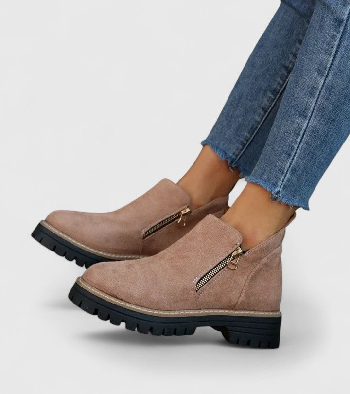 Tessa | Women's Minimalist Comfort Boots, Lightweight Arch Support Boots for Daily Wear
