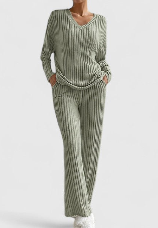 Angeline | Women's Two-Piece Set, V-Neck Sweater and Wide-Leg Ribbed Pants Loungewear