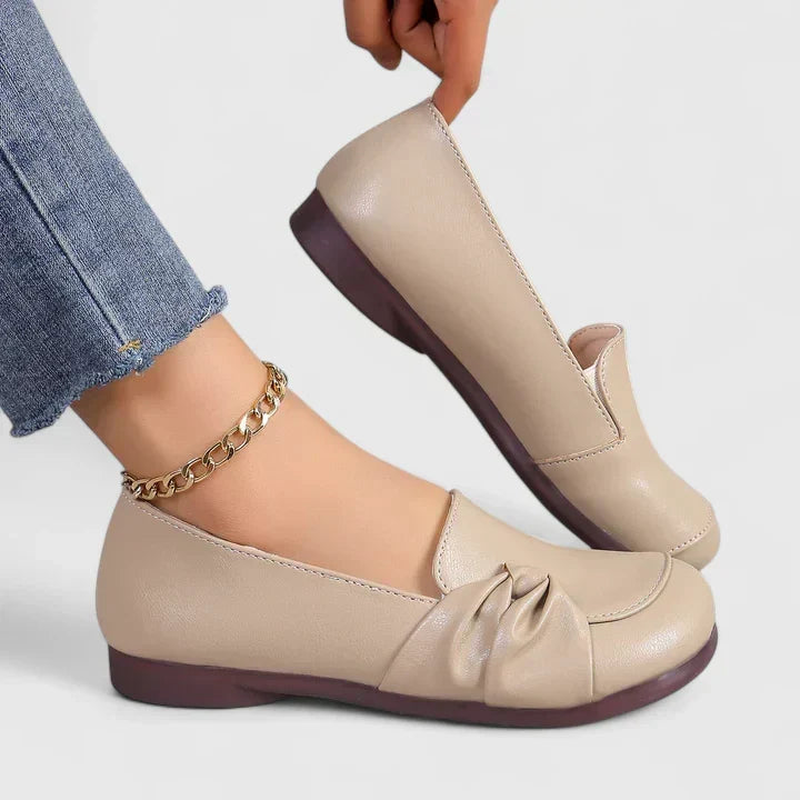 Ivarynn | Women's Elegant Loafers, Cushioned Slip-On Comfort Shoes for Day to Night