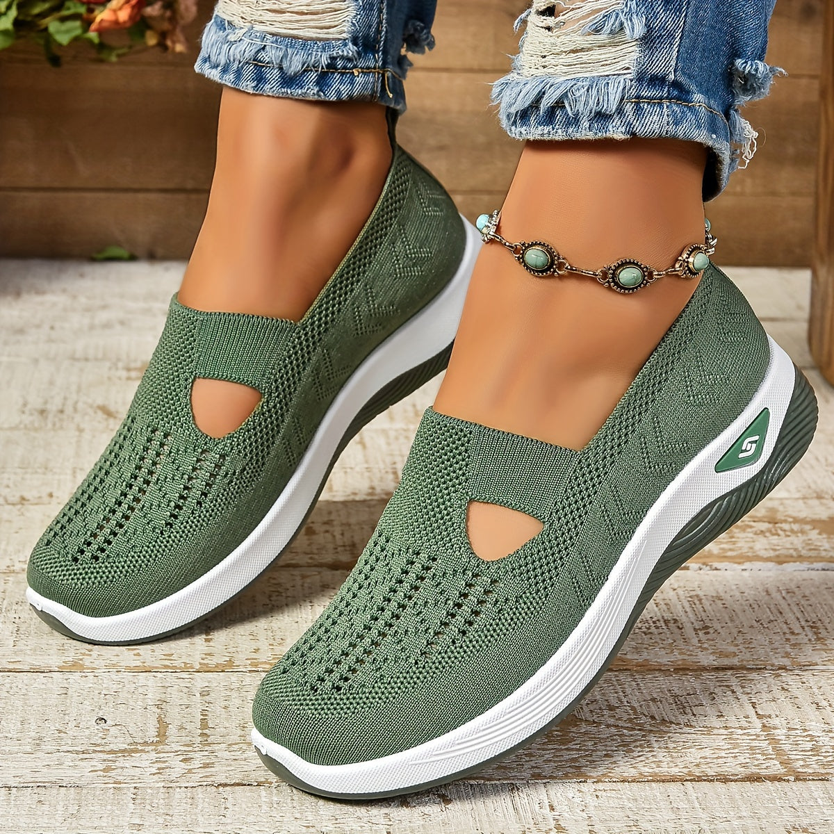 Dorothy | Women's Supportive Slip-On Shoes, Cushioned Arch Support Comfort Shoes