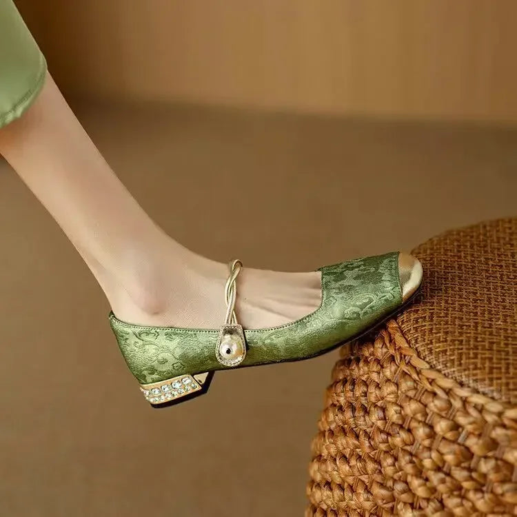 Mestelle | Women's Pearl Strap Mary Jane Shoes, Low Block Heel Shoes for Occasions